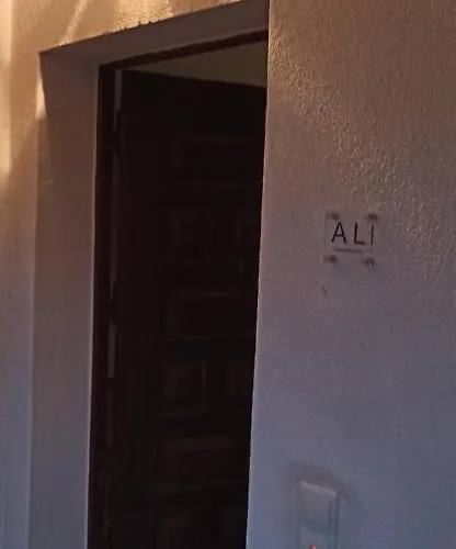 - Tranquilidade Junto A E Ao Centro!