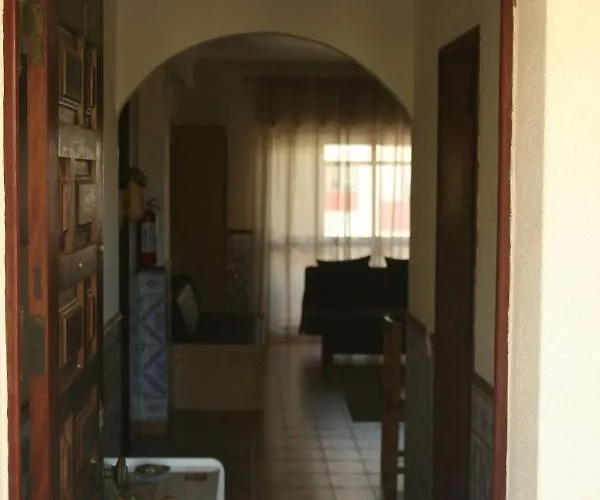 Apartament - Tranquilidade Junto A E Ao Centro!