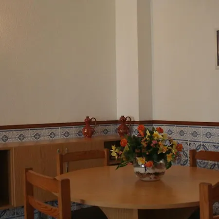 - Tranquilidade Junto A E Ao Centro! Апартаменты Албуфейра