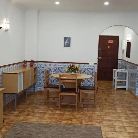 - Tranquilidade Junto A E Ao Centro!