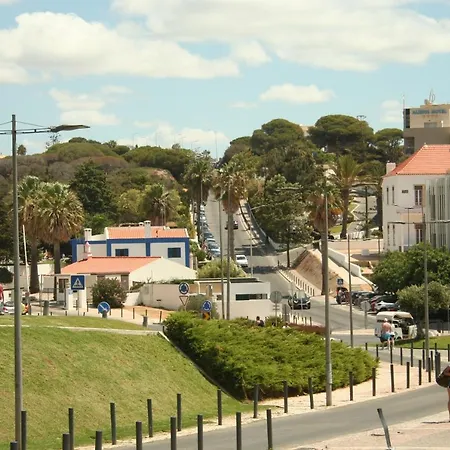 - Tranquilidade Junto A E Ao Centro!